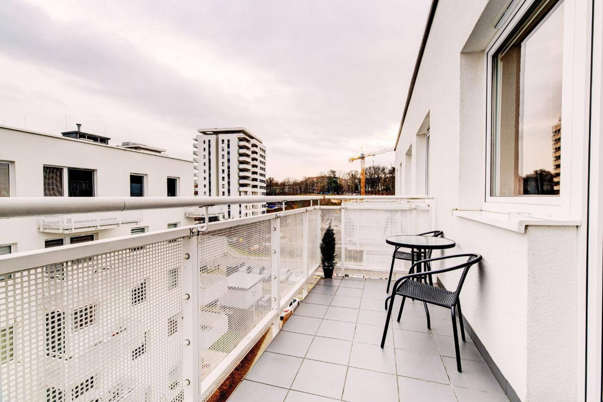 Allure Nautica Aparthotel Szczecin Extérieur photo